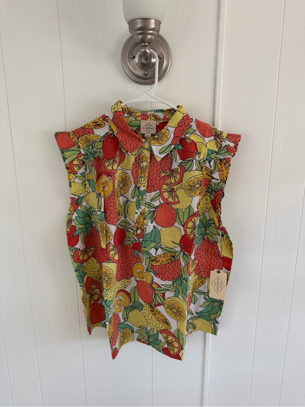 NWT St. John's Bay Fruit Print Sleeveless Collared Button-Front Blouse, Size XL